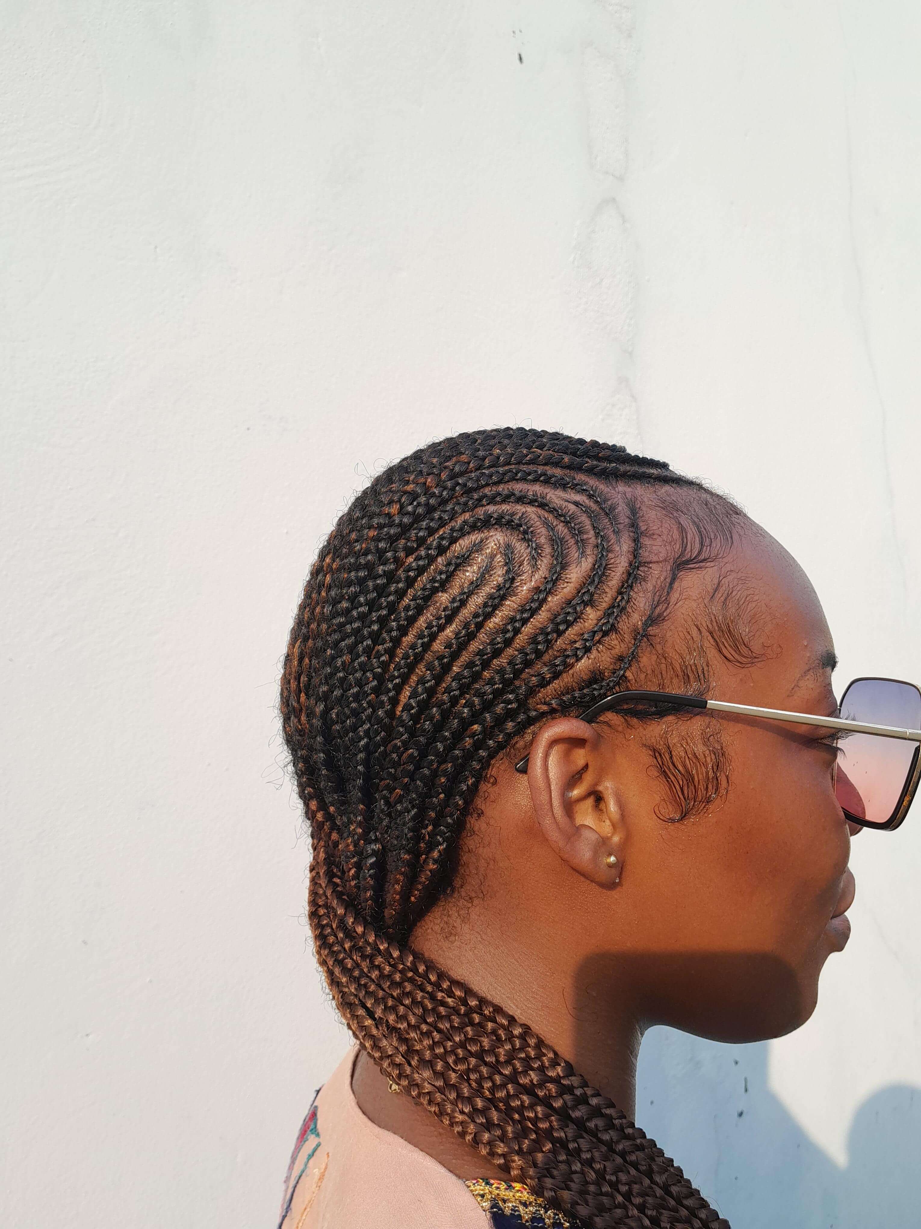 RARE BEAUTY Libreville Photo 4