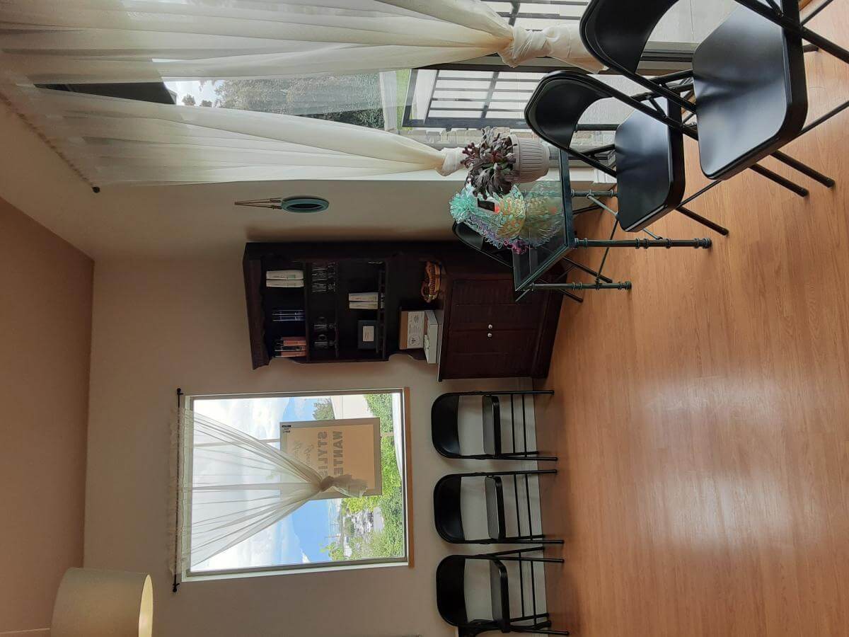 Amazing Grace Salon67124 South Ogden Image 1