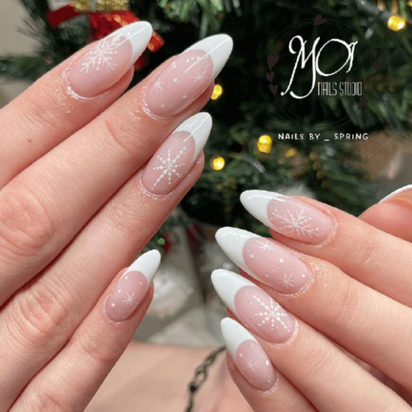 Christmas White Nails