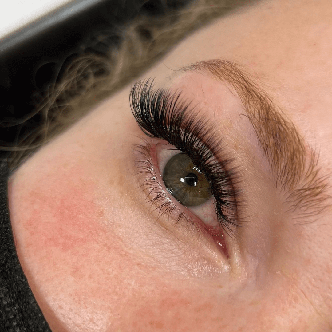 Hybrid lash extensions