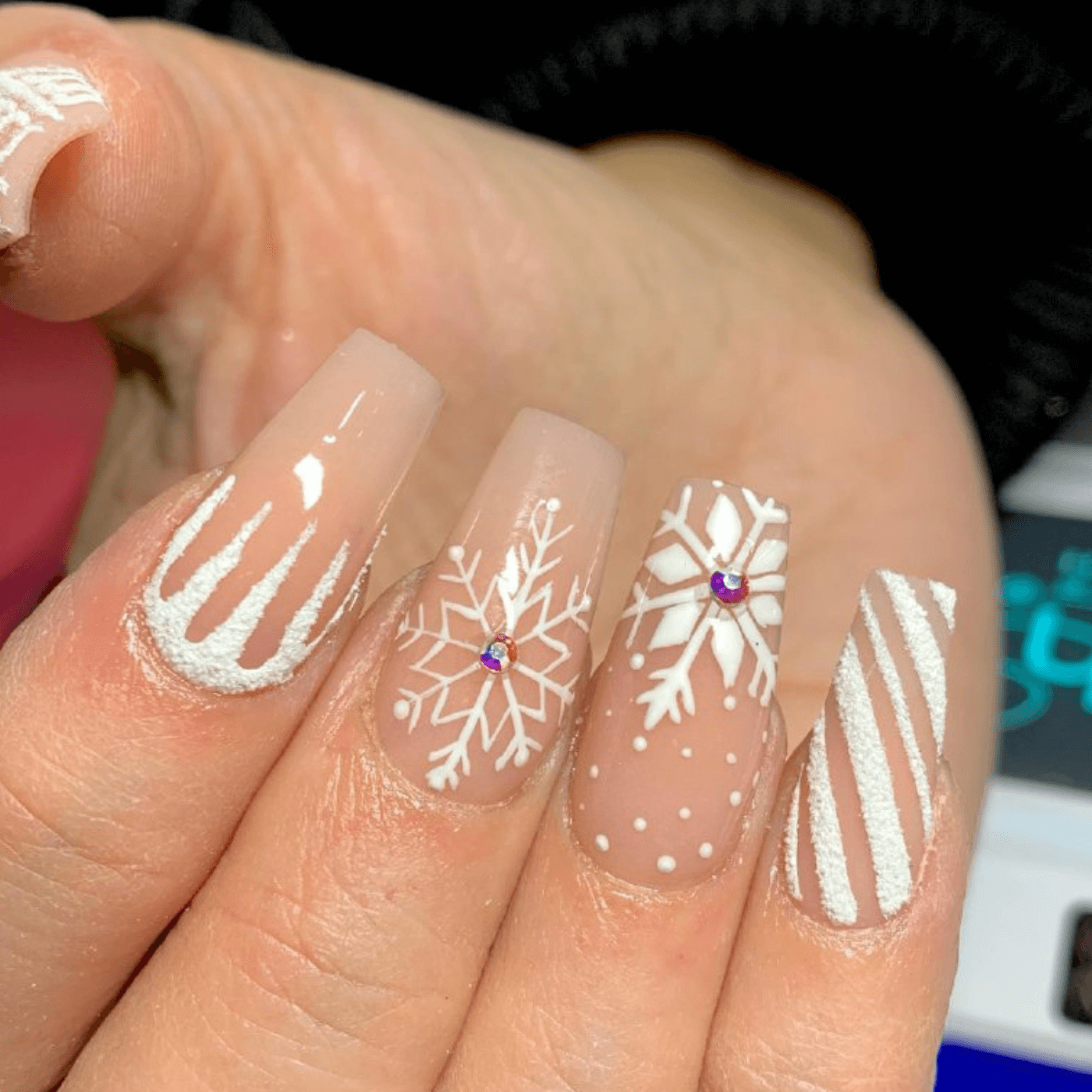 Nude Winter Nails