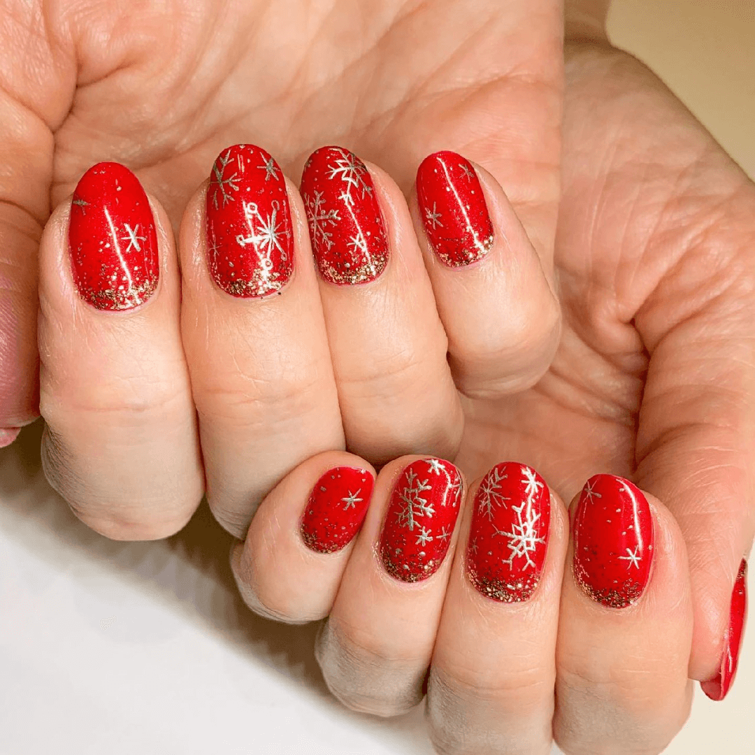 Red nails with silver 
