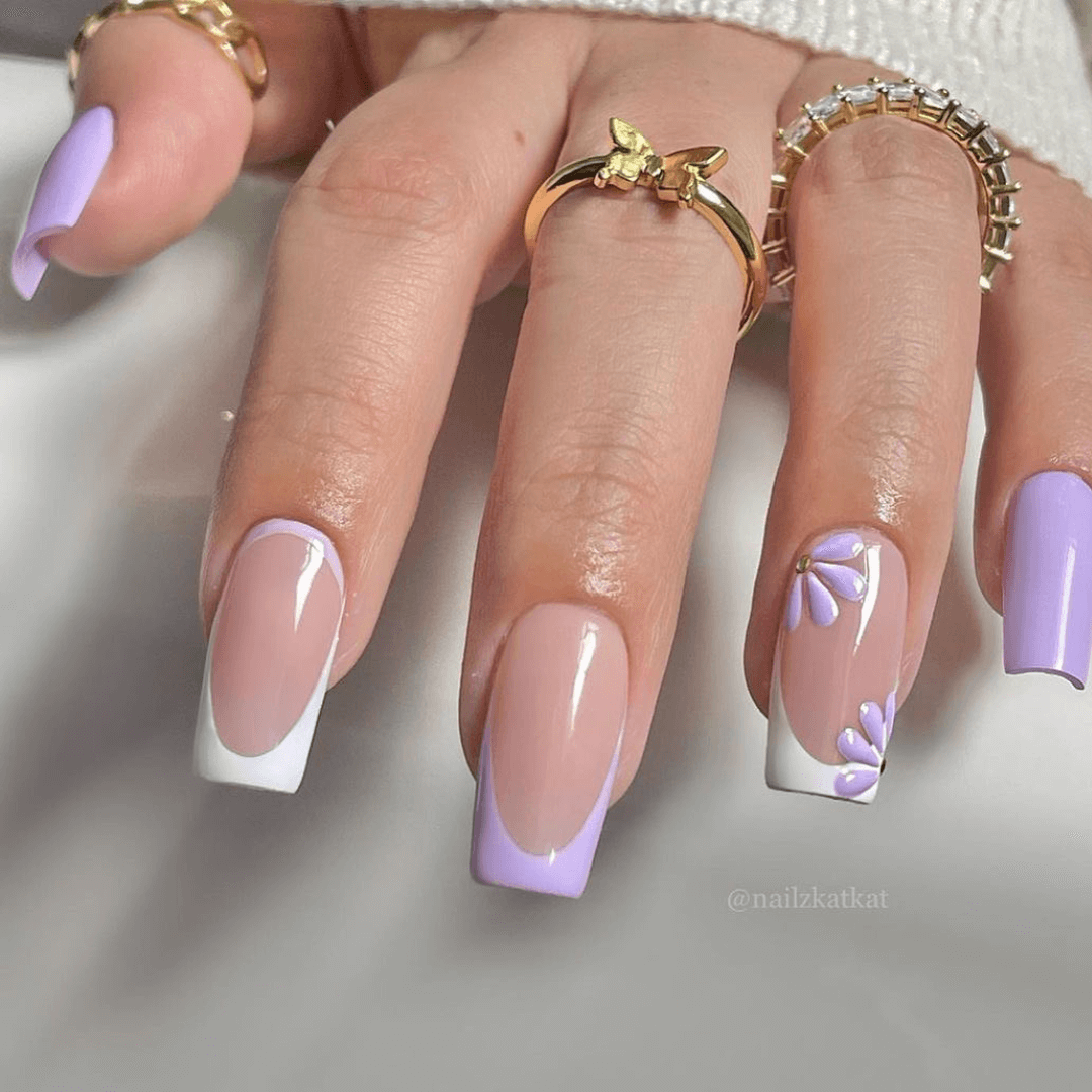 Elegant nails for summer
