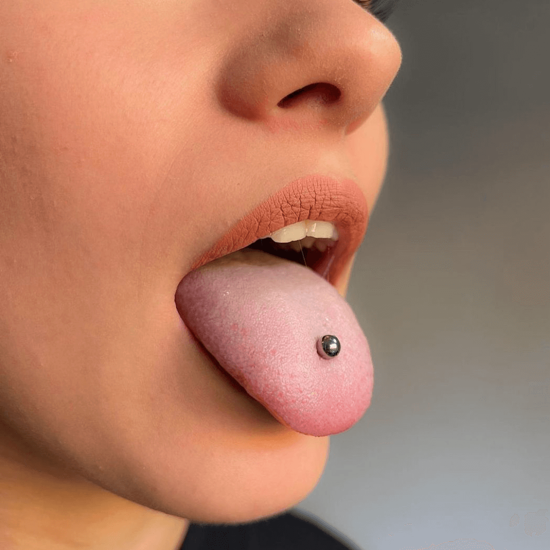 Tipos de piercing piercing en la lengua
