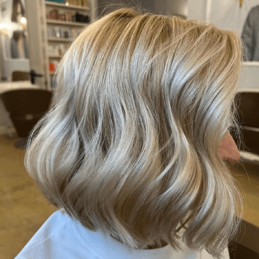 Beach wave bob 