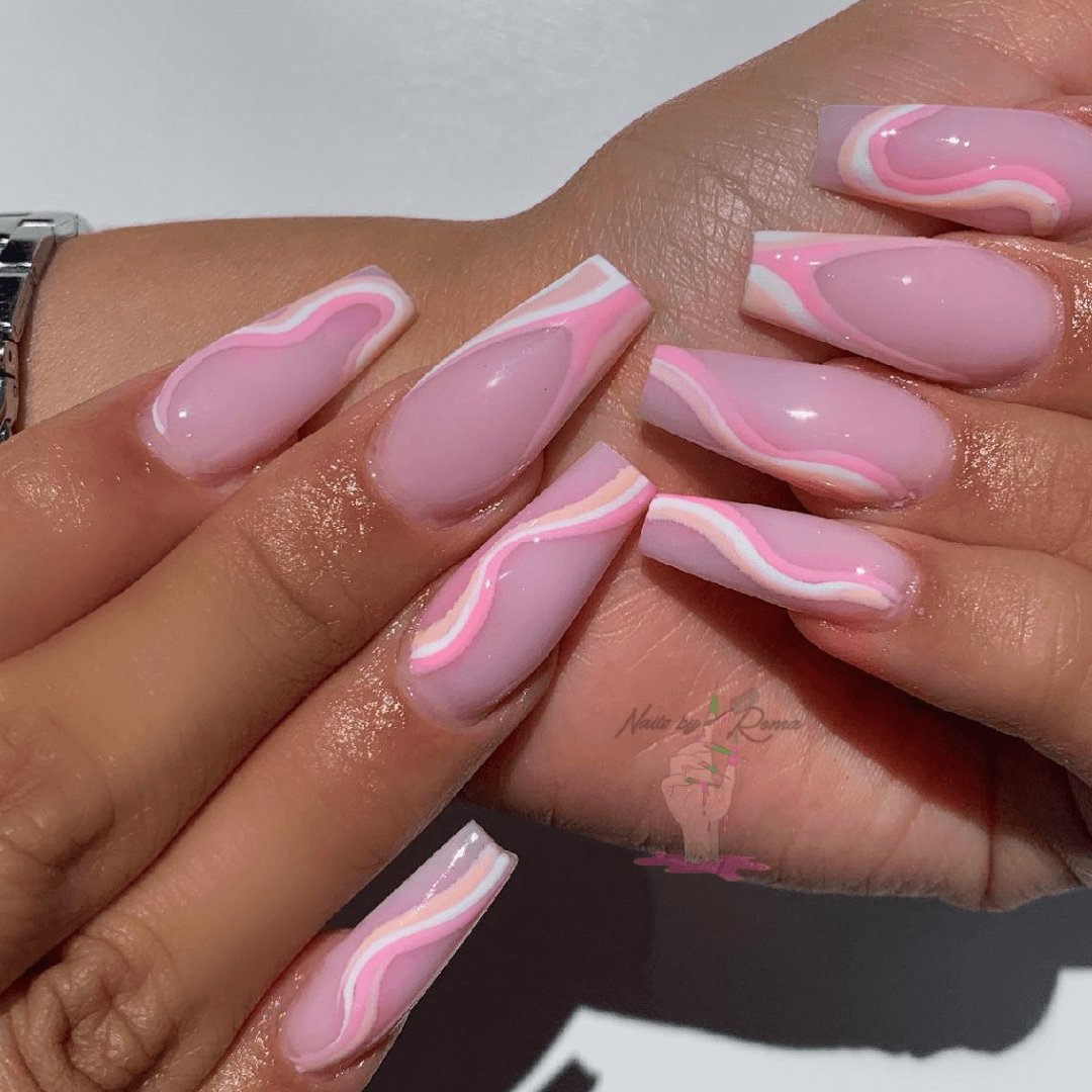 Hermosas uñas rosas