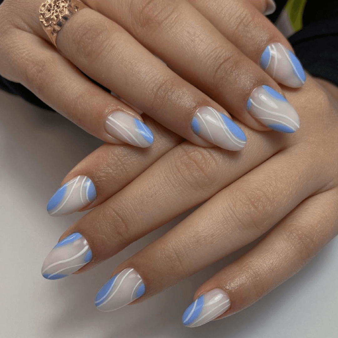 Uñas de Verano Brillantes