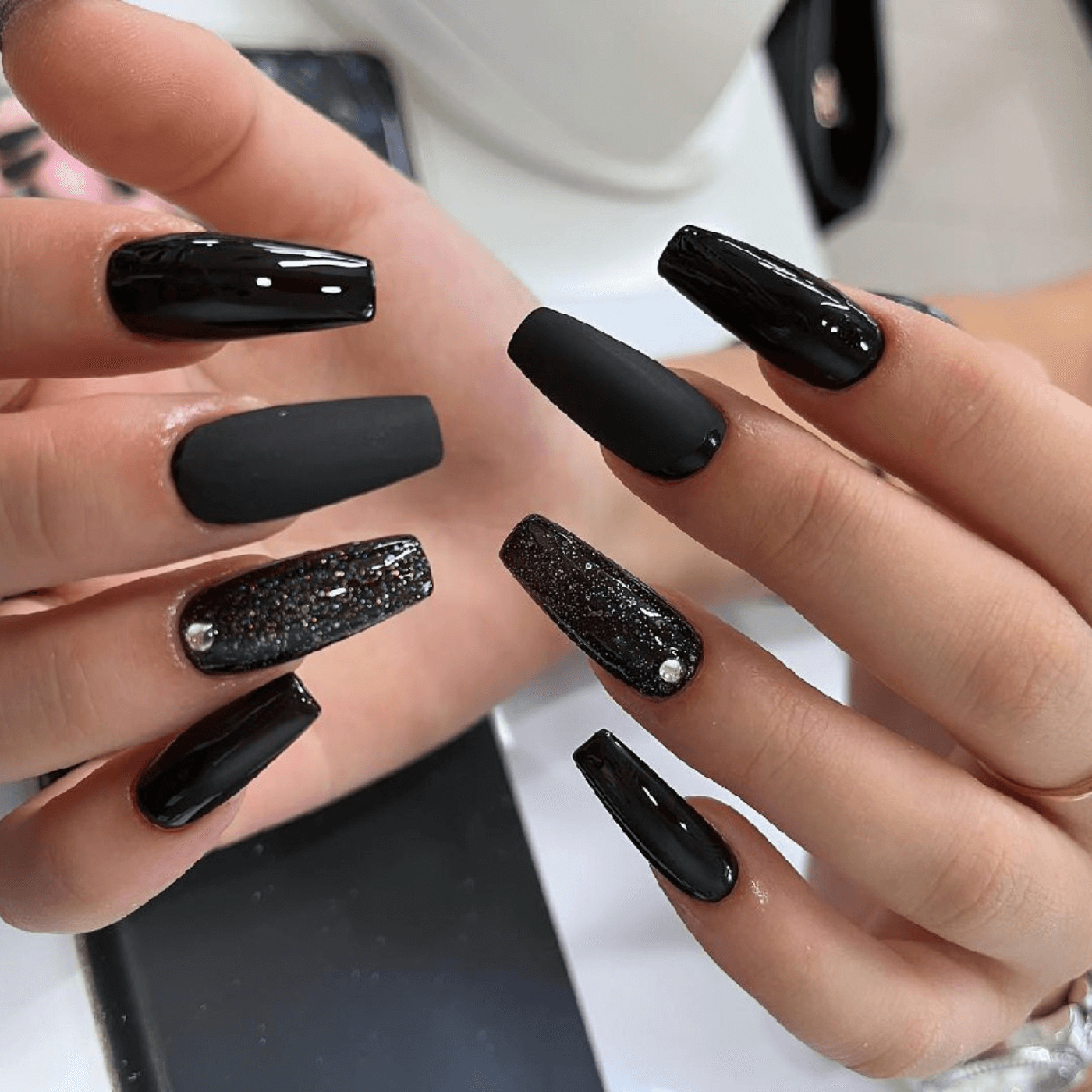 Awesome Black Nail Art Ideas