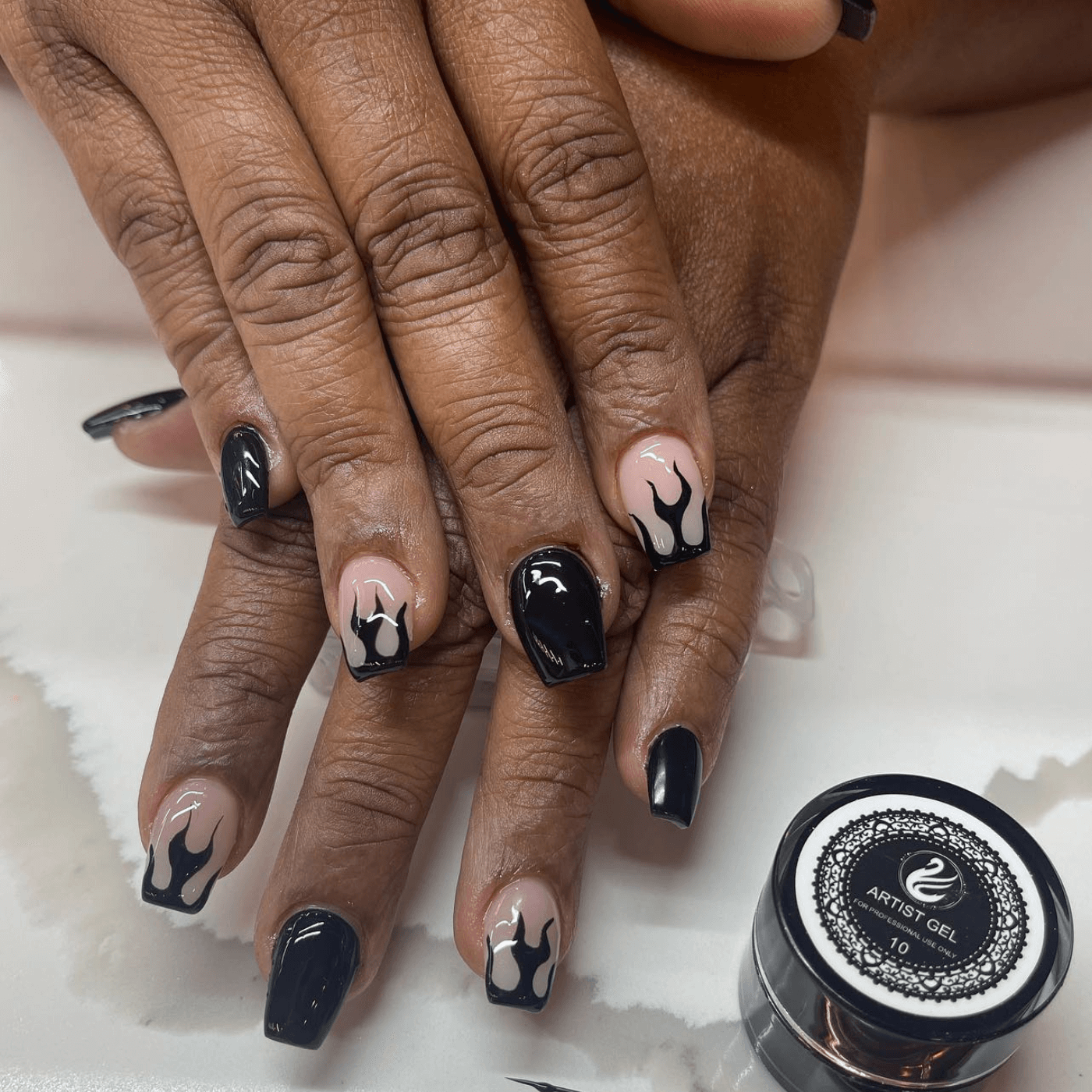 Black Nail Ideas