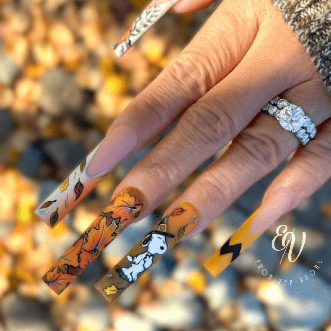 Coffin autumn/ fall nails