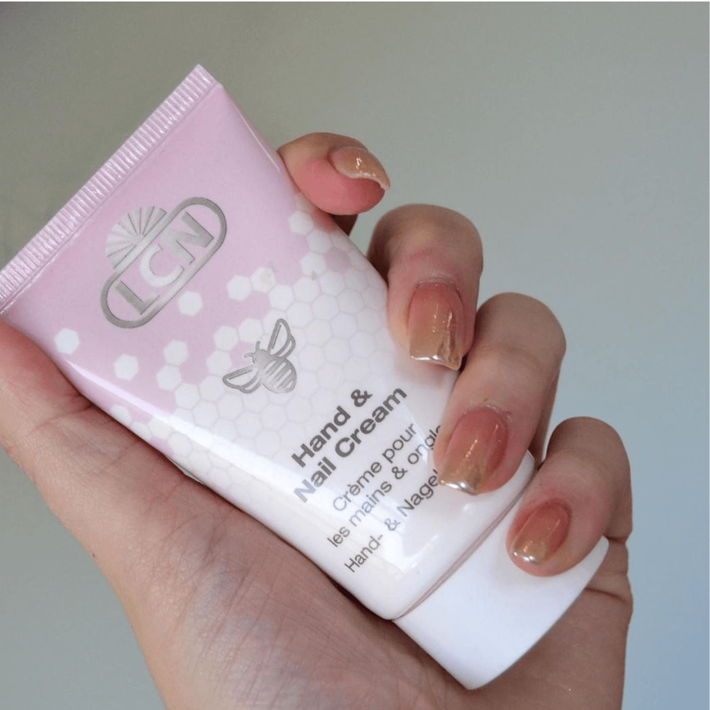 How to Maintain Your Gel Manicure