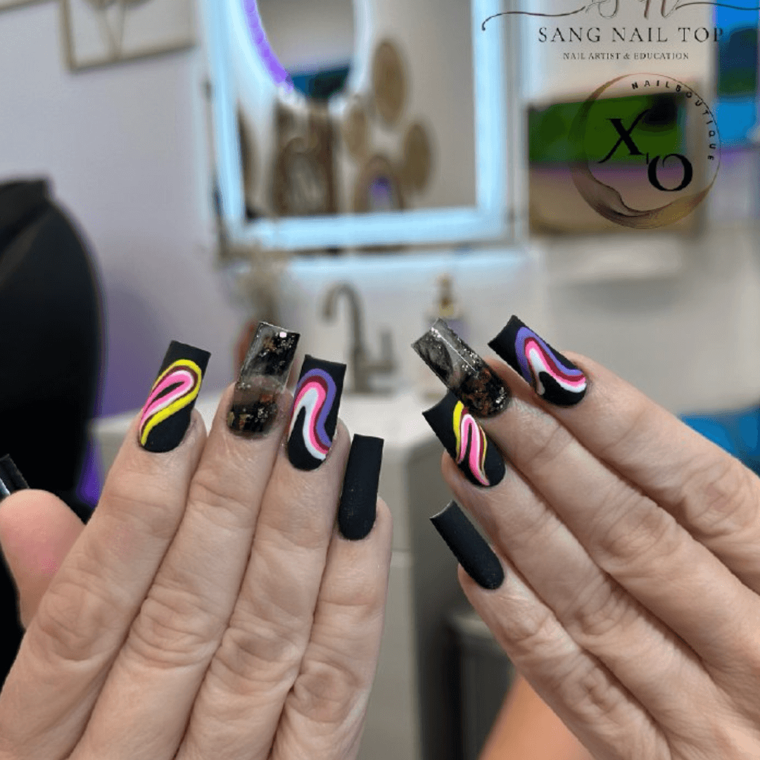 Black square nails