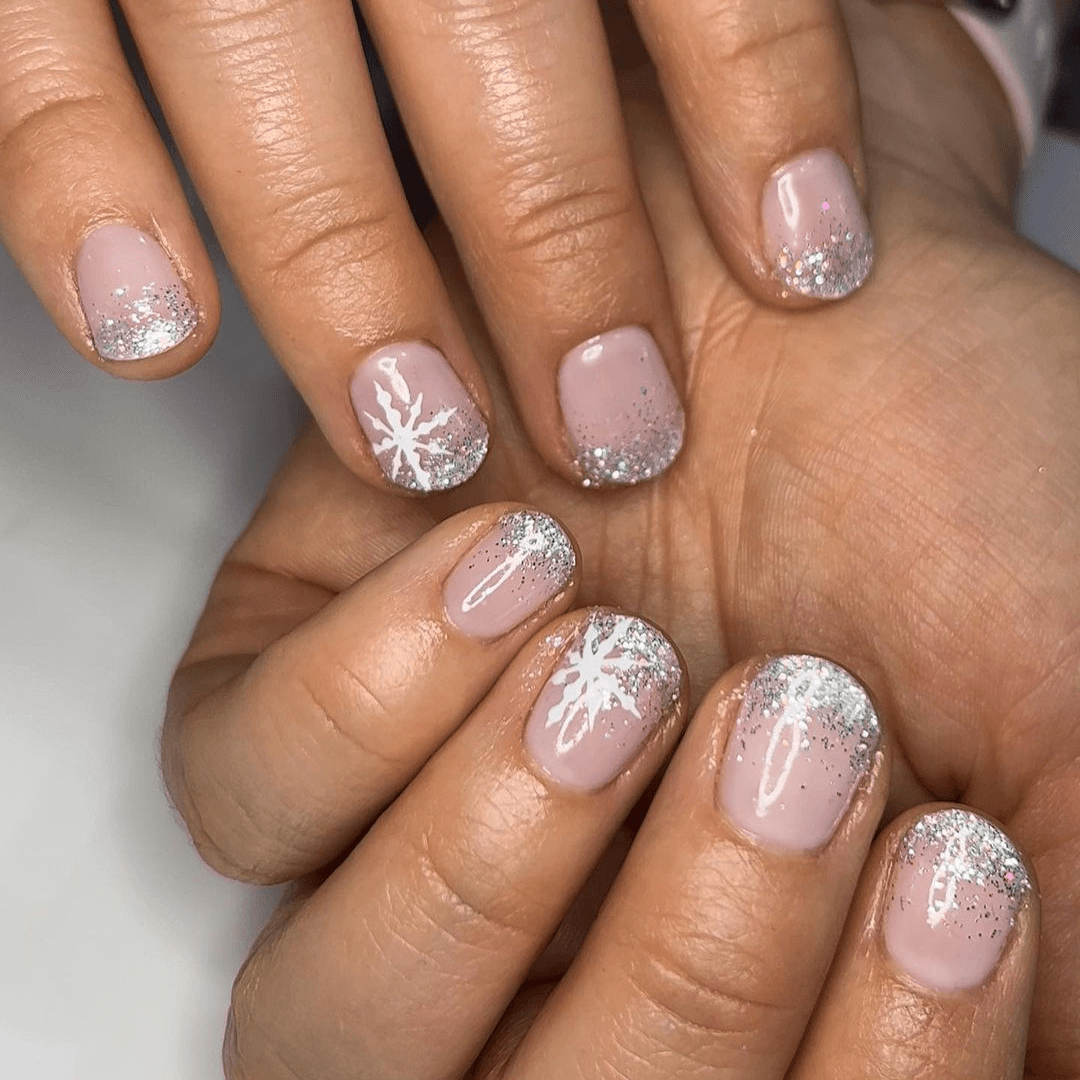 Flare nails