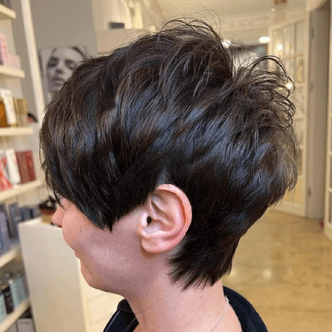 Pixie cut dla kobiet po 40