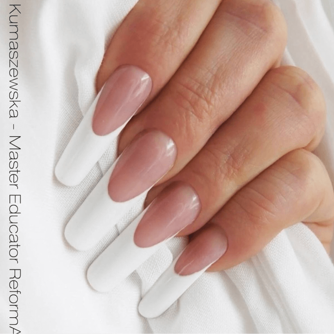 French tipsy manicure akrylowy 