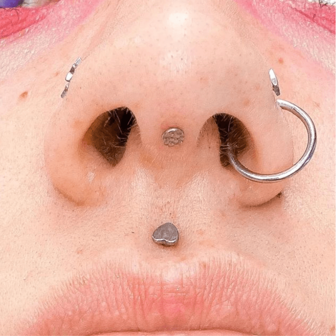 kolczyk-w-nosie-septril-piercing