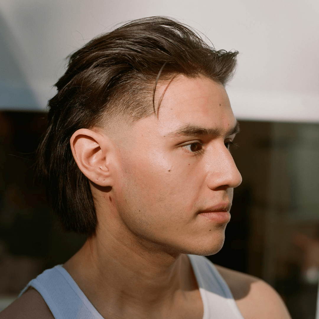 Hairstyle for men thin hair longer, combed-back short hair