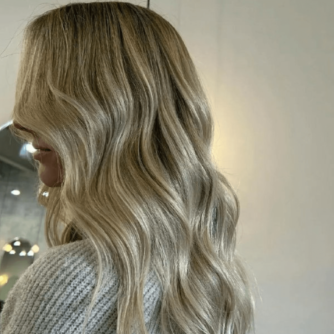 Wavy Hair With Soft Layers