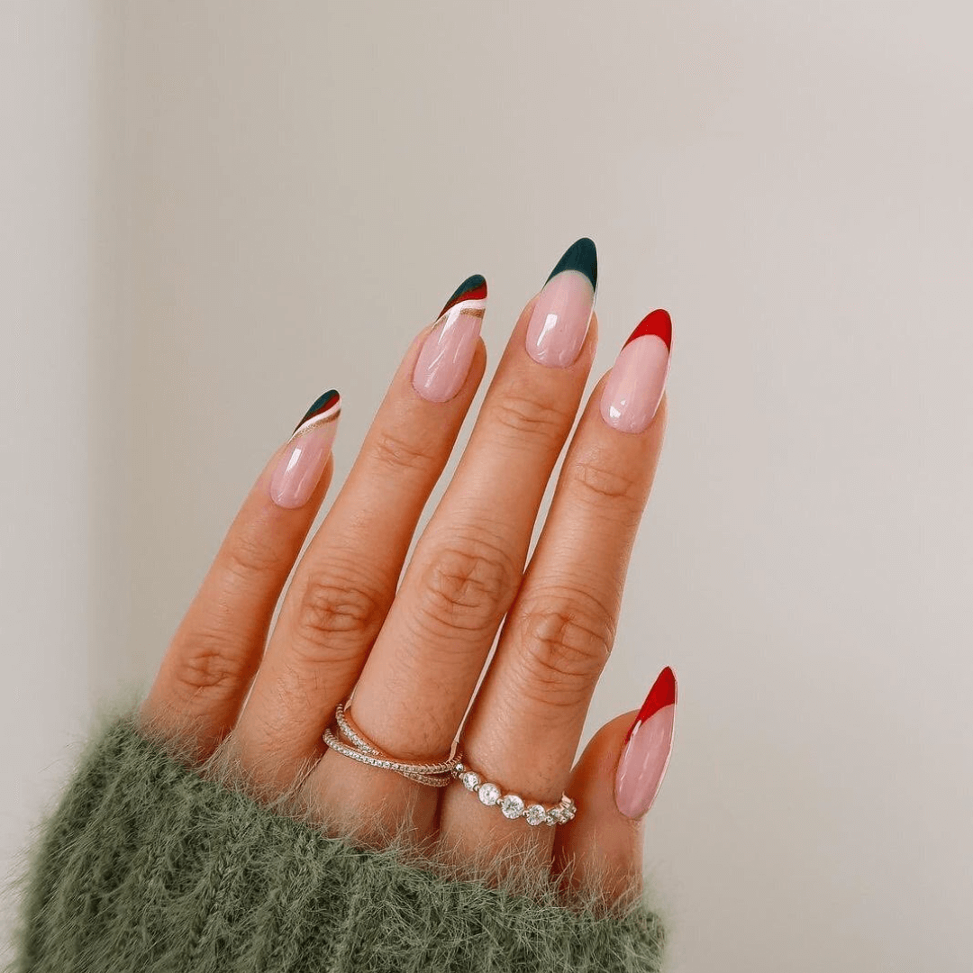 christmas-nails-red-white-and-green-stripe