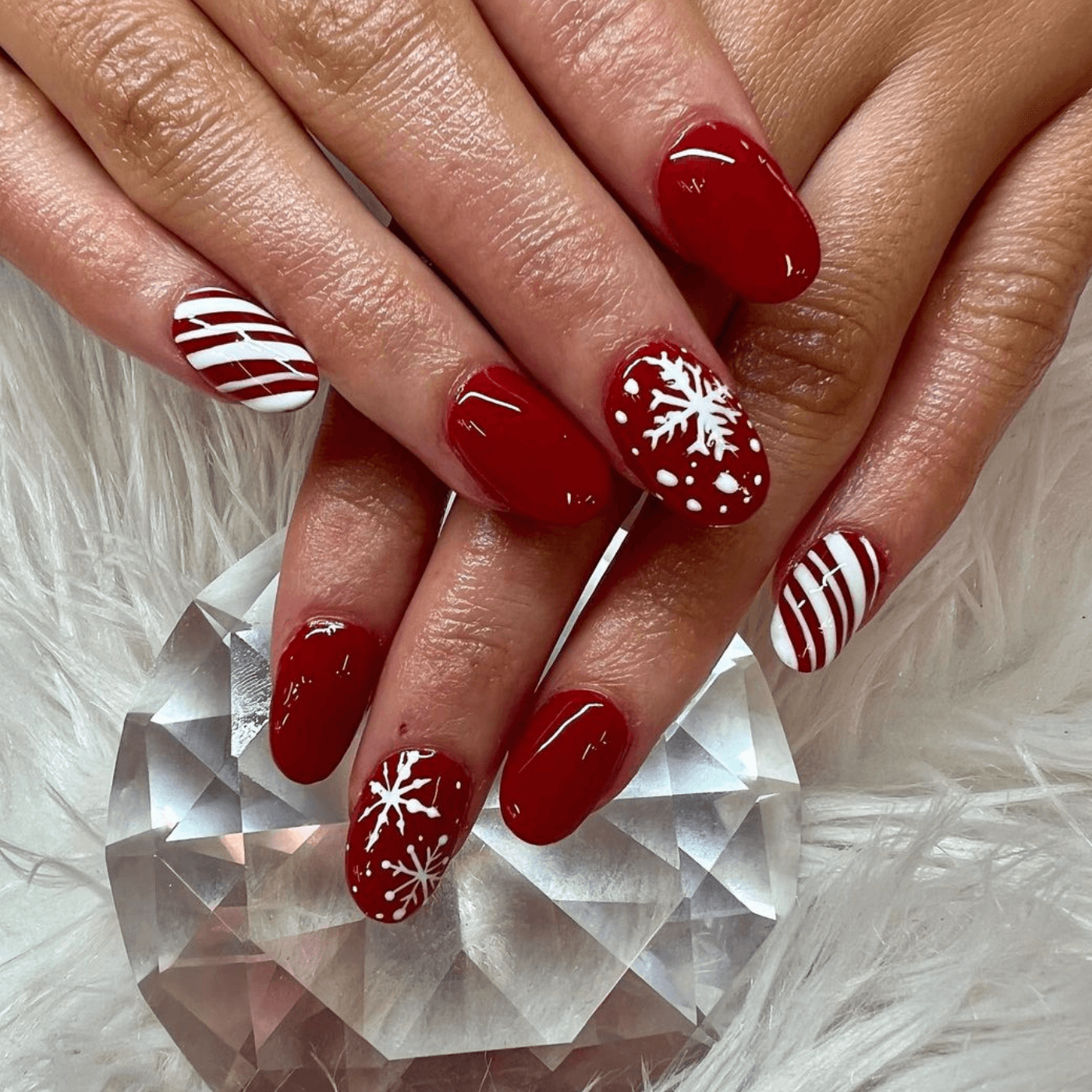 Red Winter Nails with Snowflakes