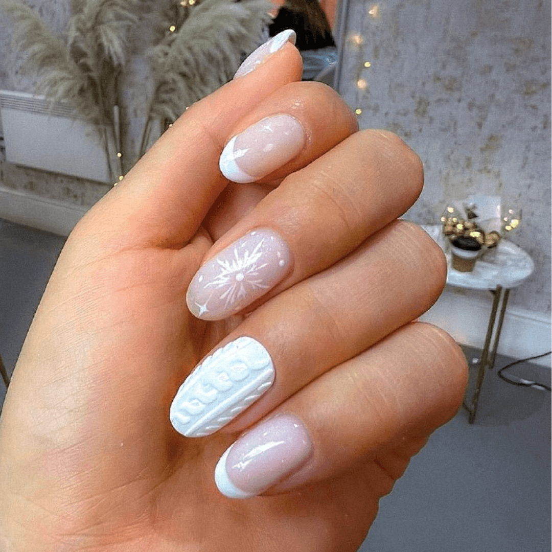 Christmas White Nails