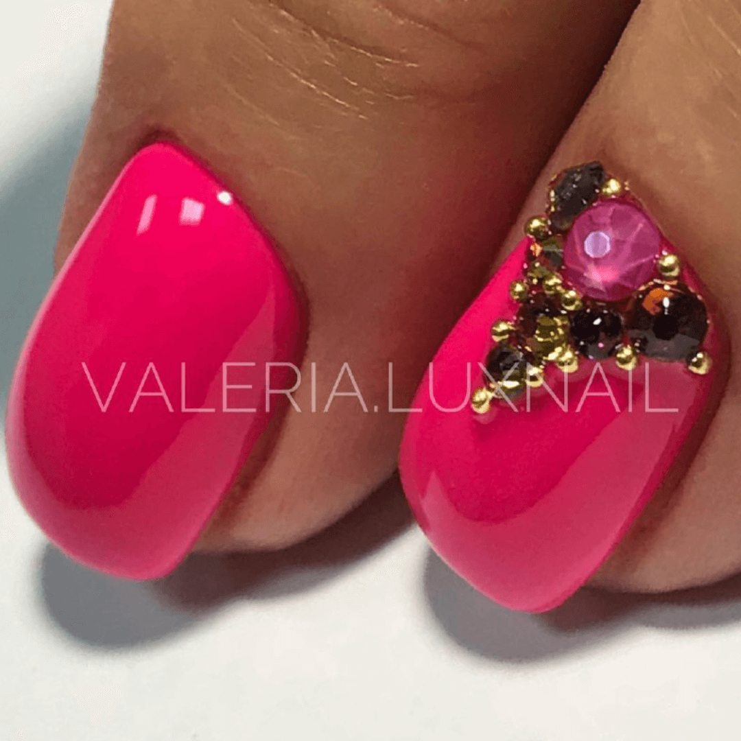 Pink Nails With Gold