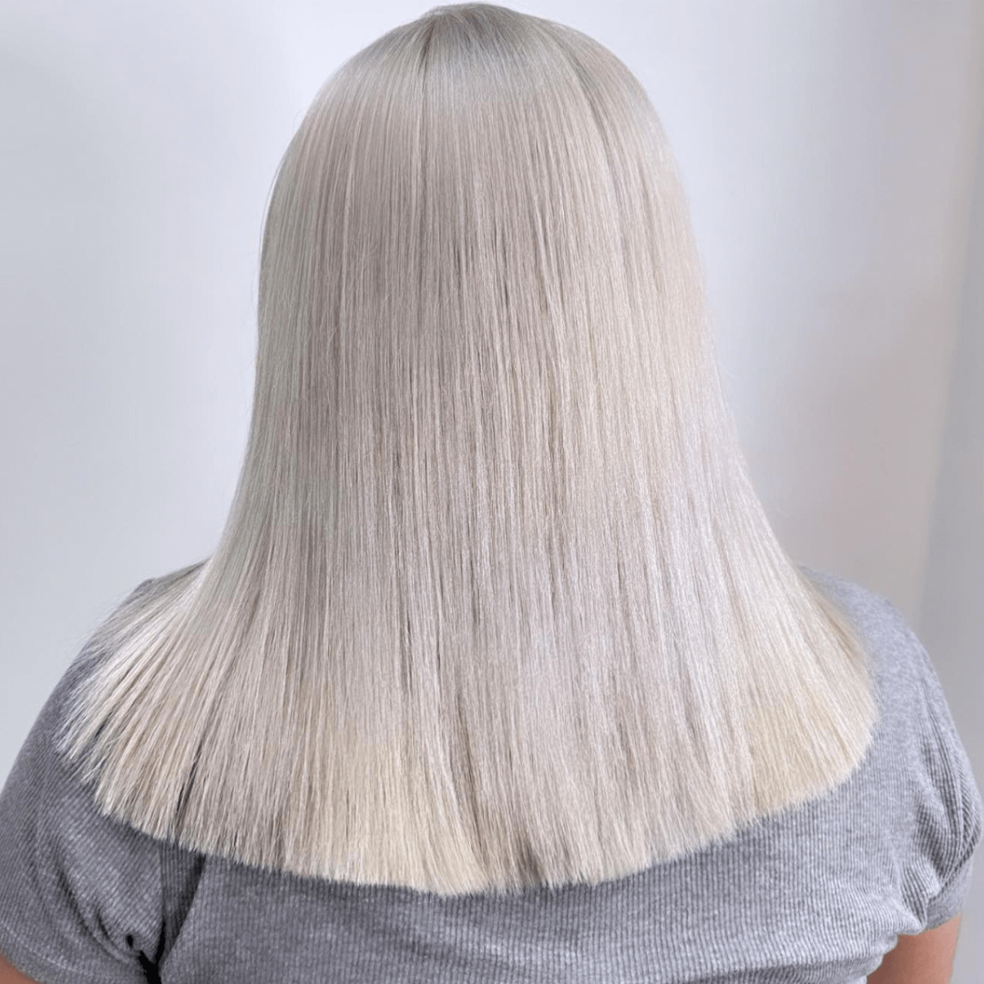 blonde-hair-color-traditional-platinum-blonde-hair