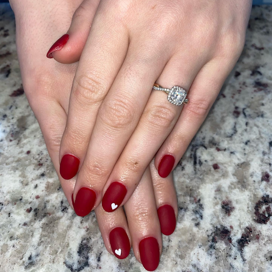 Red gel nails