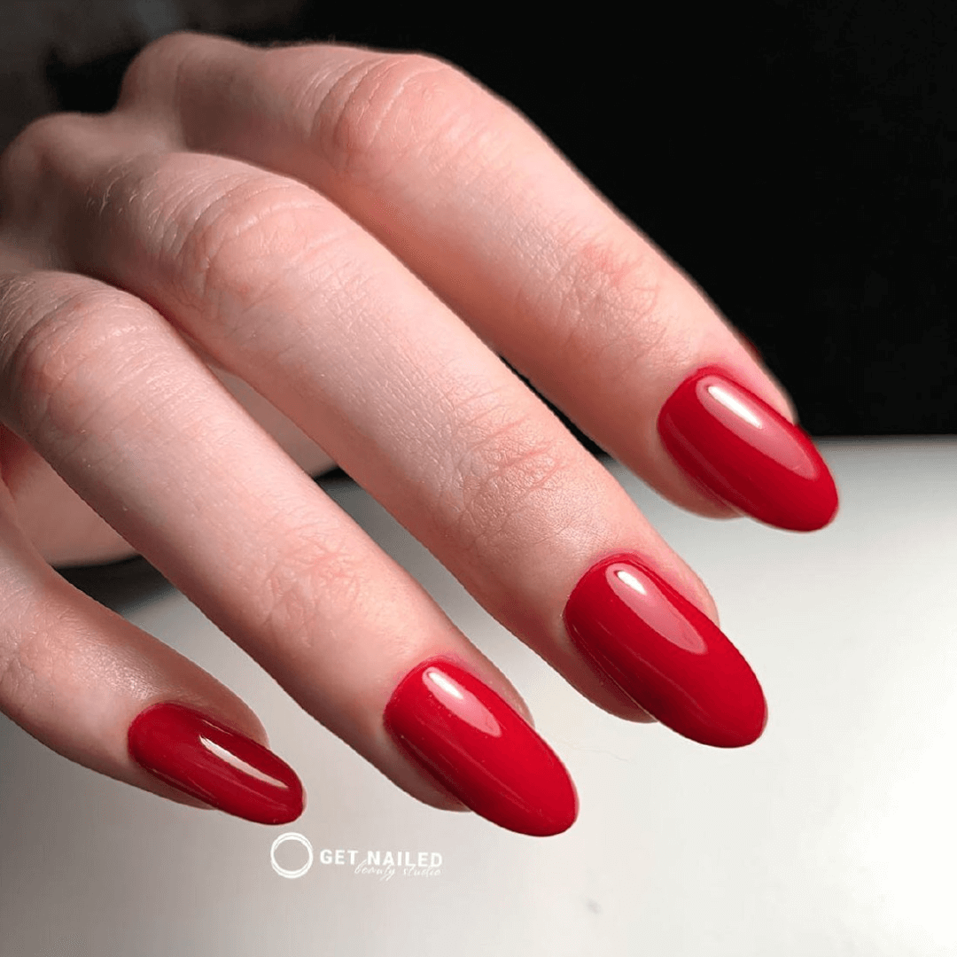 Uñas de gel rojas