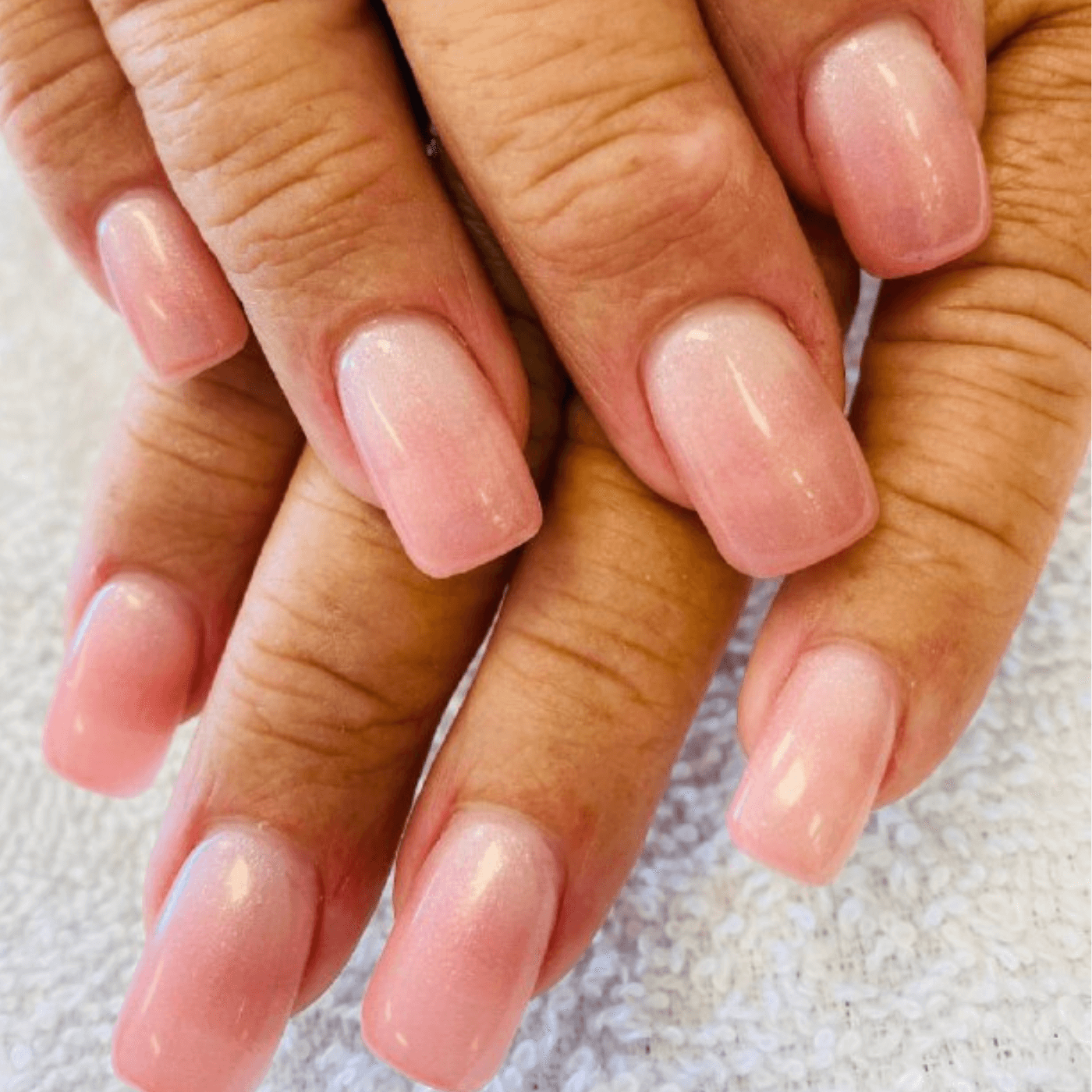 Is Dip or Gel Better for Thin Nails