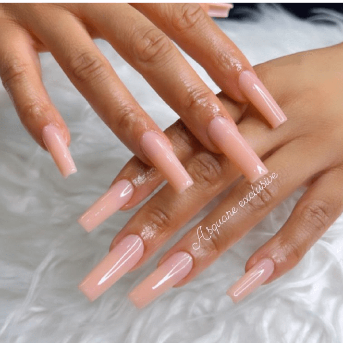 How Does a Structured Gel Manicure Work