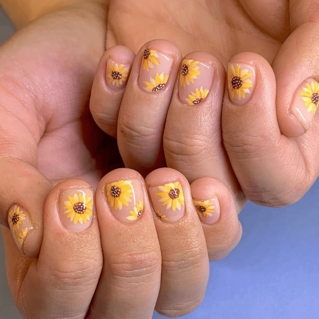 Dark short spring nails