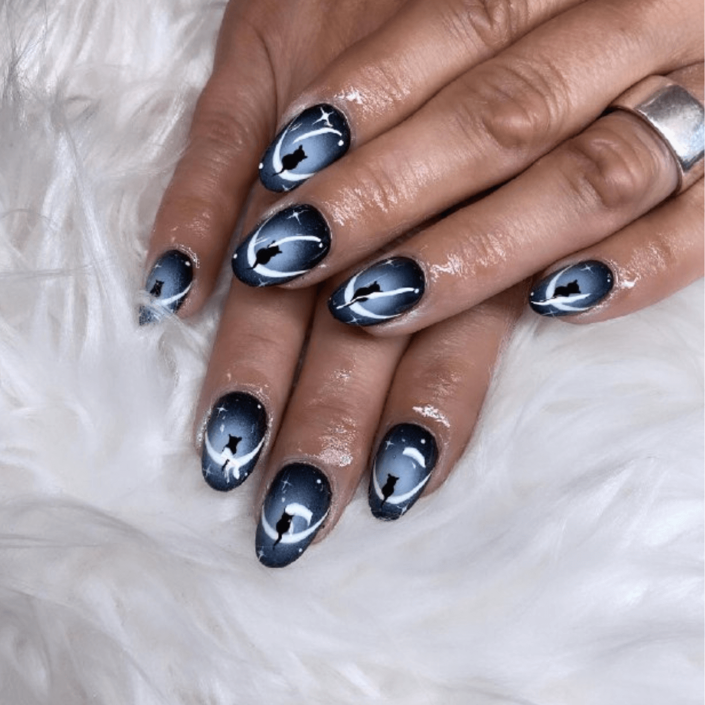 Nail Art on Oval Nails