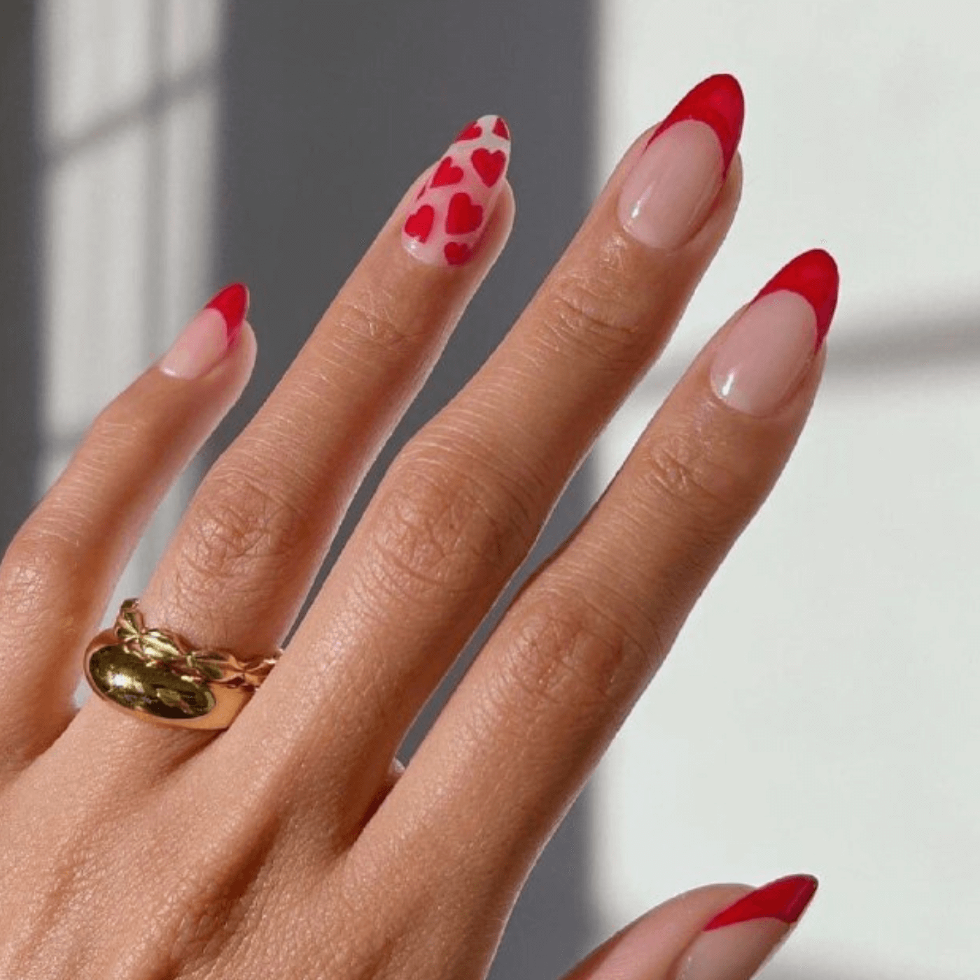 Oval Valentine Nails